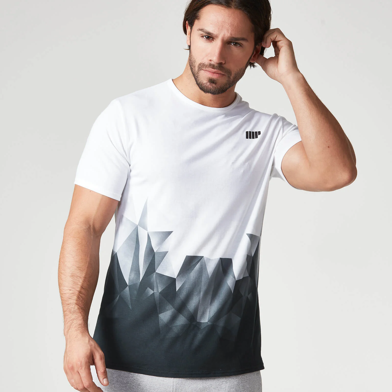 Myprotein Digital Geo Print T-Shirt - S - Black Image 1